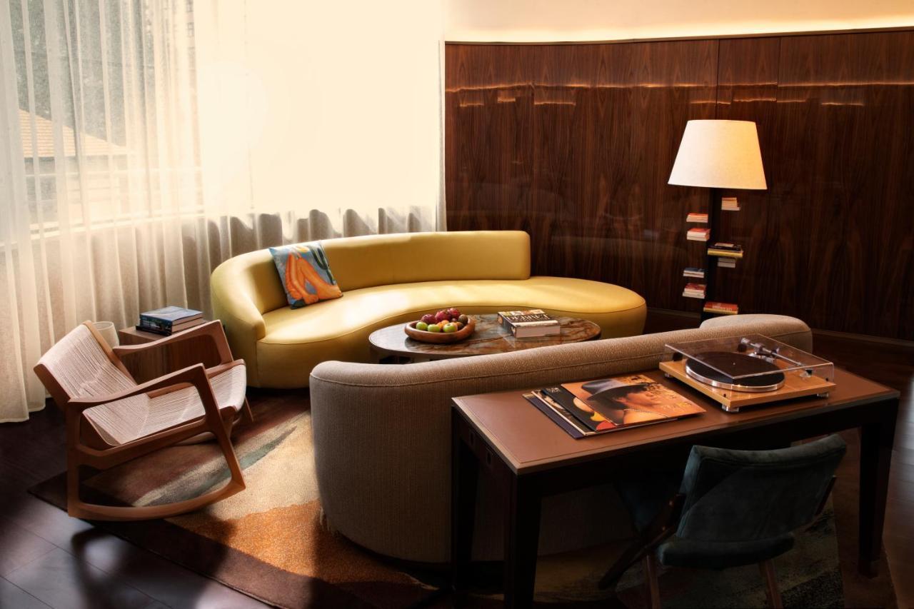 Rosewood Sao Paulo Hotel Eksteriør billede A living room at the Mandarin Oriental, New York