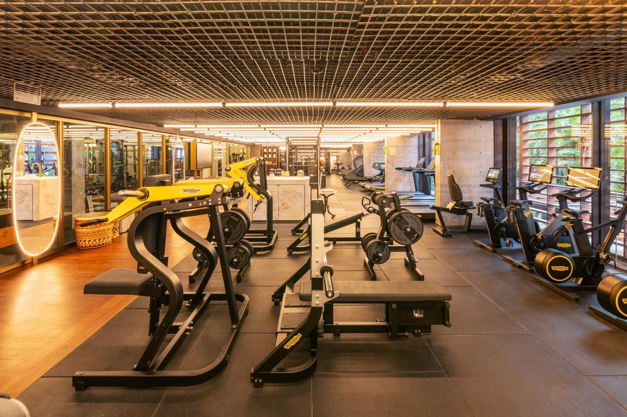 Rosewood Sao Paulo Hotel Eksteriør billede Anytime Fitness in Singapore